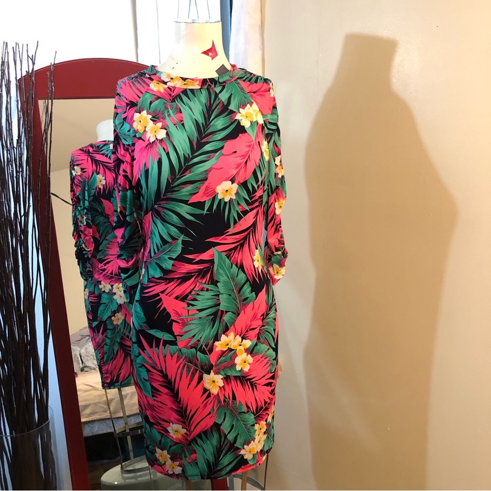 Fashion Nova Tropical Print Long Sleeve BodyCon mini Dress